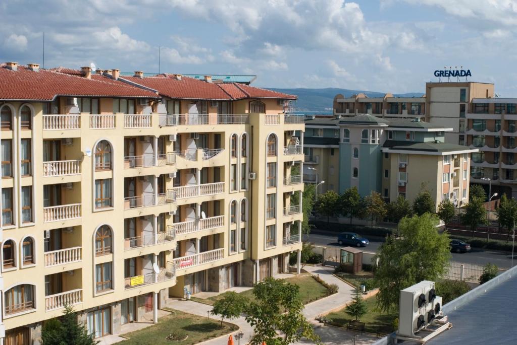Sb Rentals Apartments In Royal Dreams Complex Sunny Beach Room photo